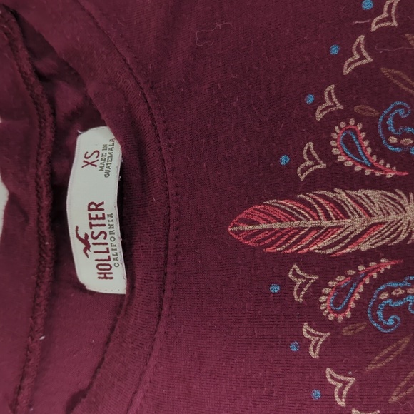 Hollister XS top Stay Bright EUC - Picture 2 of 2